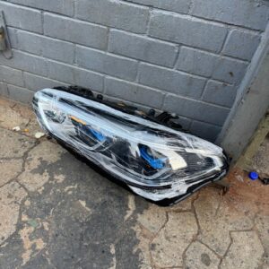 BMW X5 G05 headlight at shafick auto